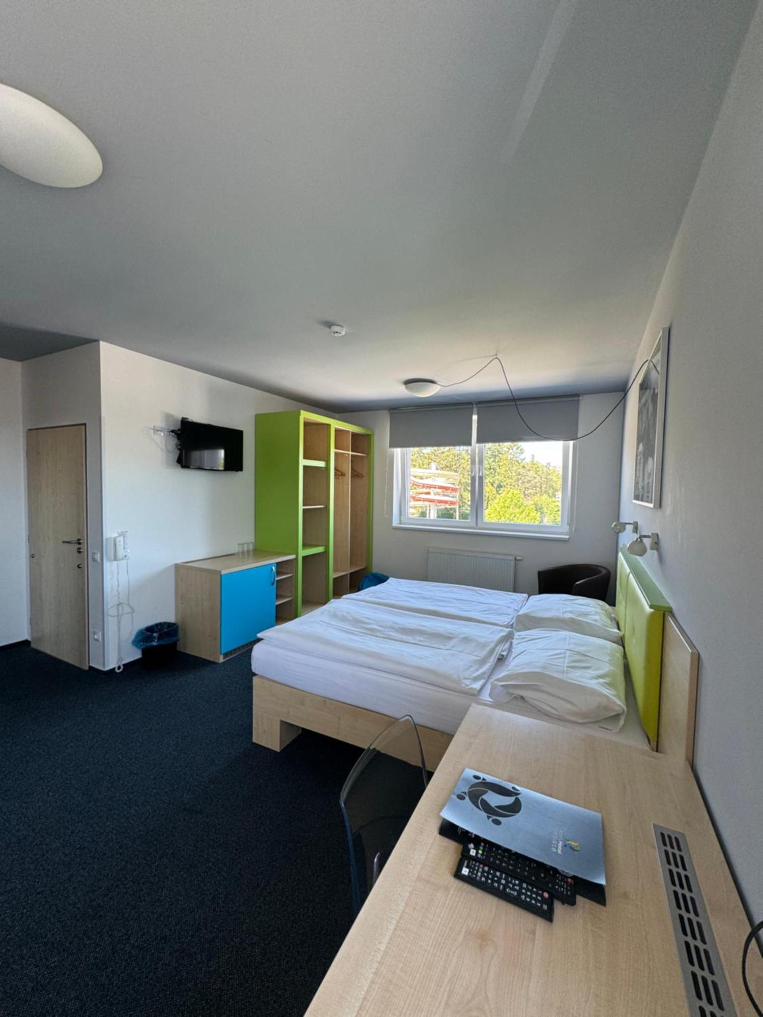 Sport Hotel Sletiste Kladno Exterior photo