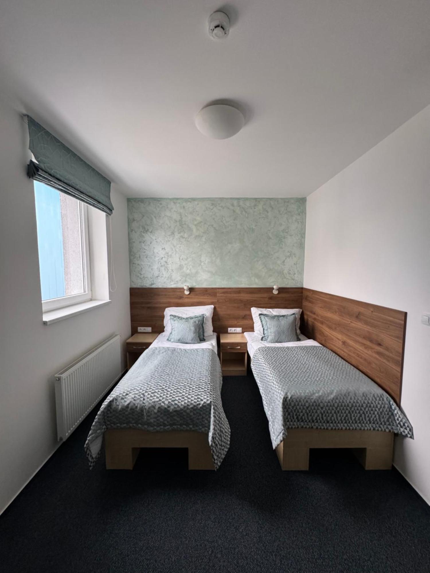 Sport Hotel Sletiste Kladno Exterior photo
